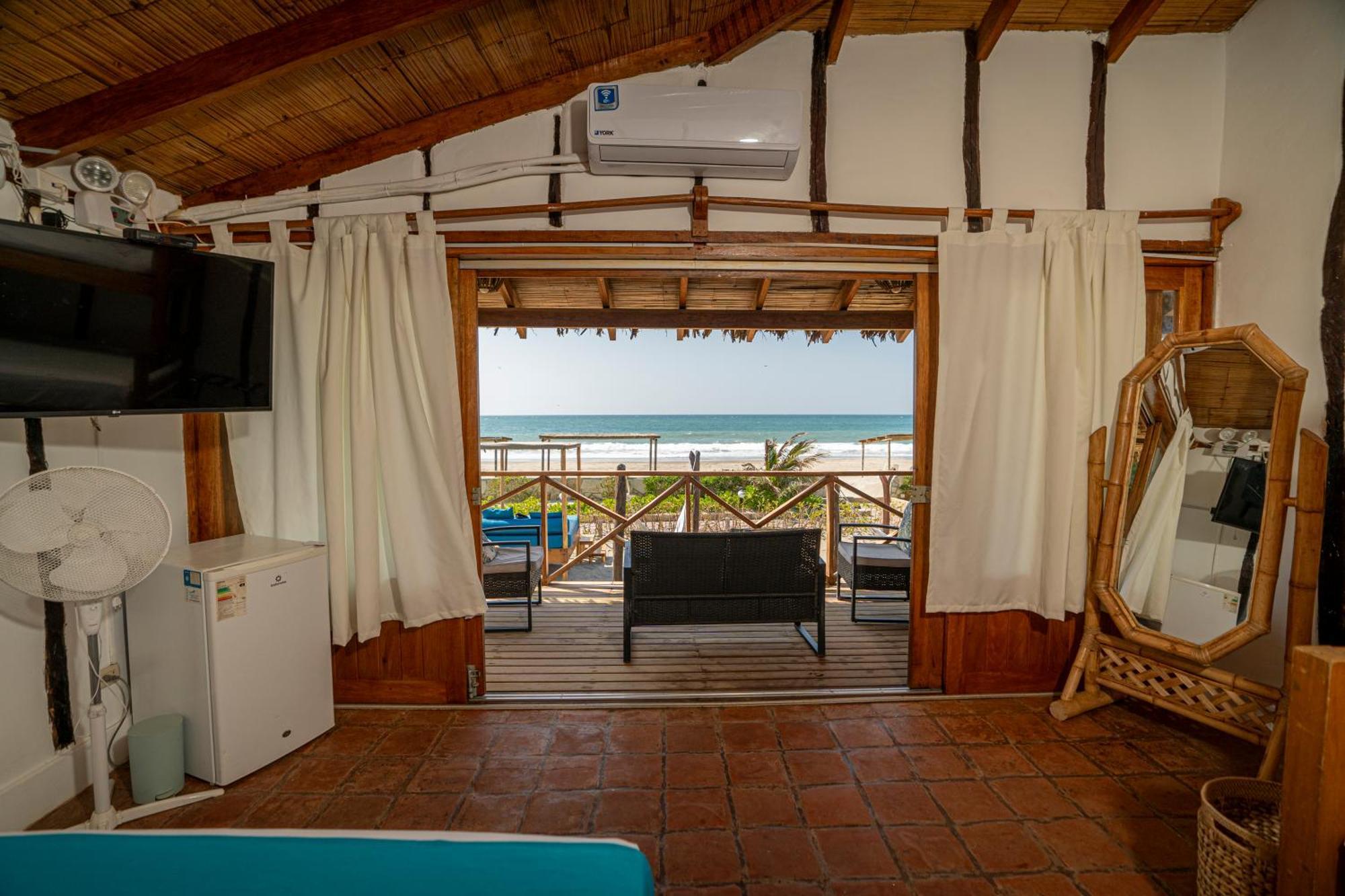 El Refugio De Vichayito Hotel Exterior photo